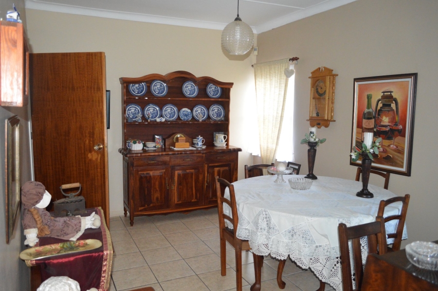 4 Bedroom Property for Sale in La Hoff North West